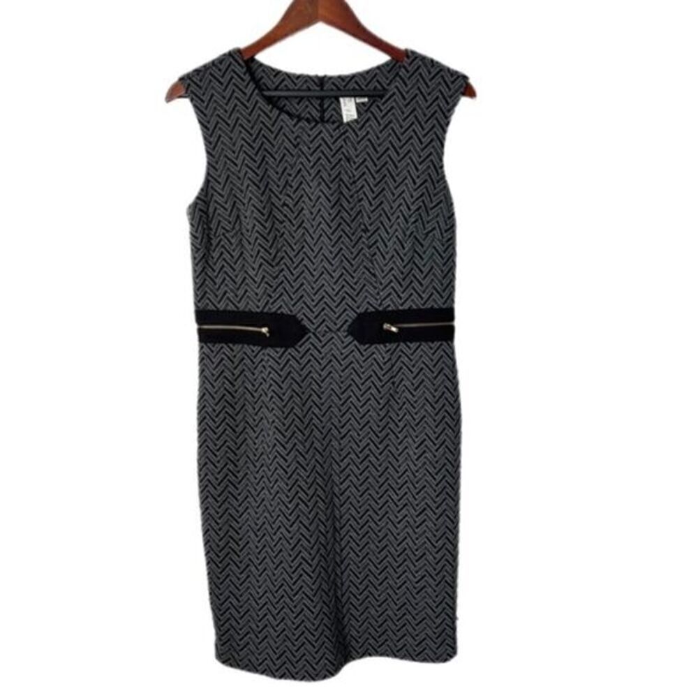 Emma & Michele Sleeveless Zipper Waist Shift Dress
